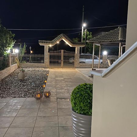 Villa Elva Аммудия Экстерьер фото
